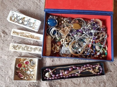 Konvolut Alter Modeschmuck Aus Nachlass Vintage - Bild 1 von 4