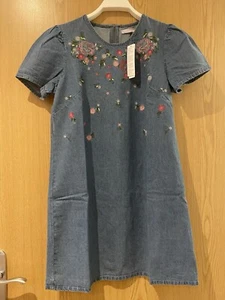 Denim Dress Size 12 Red Herring Embroidered Flowers Brand New 100% Cotton BNWT - Picture 1 of 9