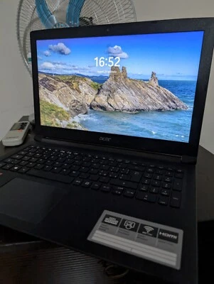 Acer Aspire 3 A315-41-R5EK 15.6" (AMD Ryzen 5 2500U, 8GB RAM, 256GB SSD)... - Imagen 1 de 4