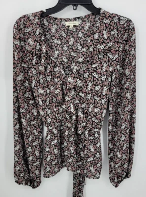 Camiseta Max Studio Top Feminina Grande Preta Floral Babado Decote V Cinto Chiffon Boho - Imagem 1 de 4