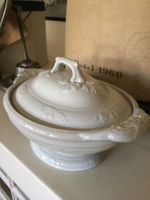 Vintage Antique Farmhouse Heavily Embossed Ornate Tureen W/lid Stunning! ENGLISH - Image 1 of 4