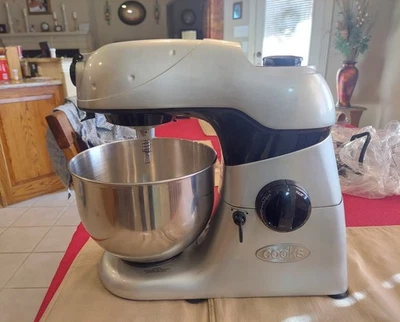 KitchenAid "COOKS" Mezclador de cabezal inclinable de tazón de 7,5 cuartos de galón Foto 1 de 4