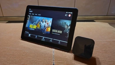 Amazon Fire HD 8 (10. Generation) 32GB, Wi-Fi, 8 Zoll - Schwarz (mit... - Bild 1 von 4