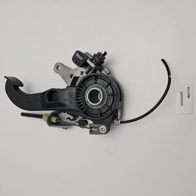 Conjunto de pedal de freno de emergencia Mercedes-Benz E350 2007-2009 203420005 Foto 1 de 4