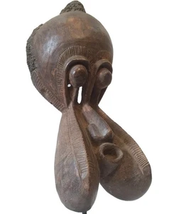 Máscara Dijim-Bwilim de madera antigua, usada y extremadamente rara. Pátina fina. 49cm. Nigeria. - Imagen 1 de 19