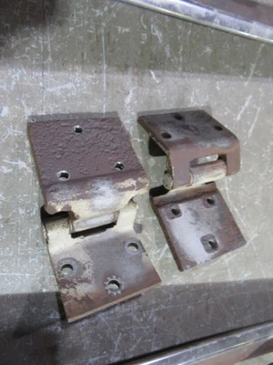 Juego de par de bisagras inferiores superiores puerta delantera coche Chevrolet Stileline 1949-1952 Foto 1 de 2