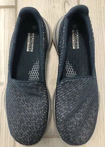 Women's Skechers GOwalk 5 Slip-On Sneakers - BLue/Gray  Size 8 EUC - Picture 1 of 7