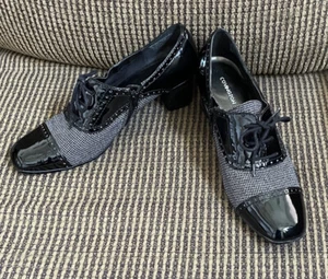 Covington SHEENA Black Patent HOUNDSTOOTH LACE UP OXFORD PUMP SIDE ZIPPER 9.5-10 - Picture 1 of 9