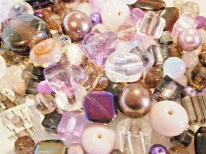 NEW JOB LOT 250g OF LUXURY GLASS BEADS FOIL MURANO LAMPWORK CRYSTAL Purple Mix D - Picture 1 of 2