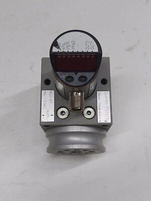 IFM EFECTOR PY9606 PRESSURE SENSOR SYSTEM 18-30VDC SYSTEM PS7570  Looks Unused  - Image 1 of 4