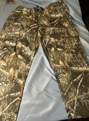 Realtree  Edge Men's Hunting Cargo Camo Pants Draw Cord Leg Size XXL 44-46 - Image 1 of 4