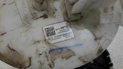 Bomba de combustible usada se adapta a: Buick Enclave 2021 conjunto de bomba montado en tanque AWD grado A Foto 1 de 4