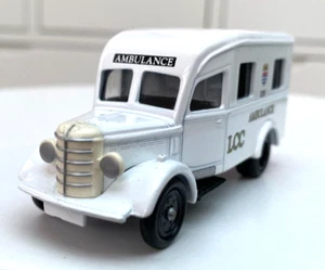 Ambulancia Lledo Days Gone Vanguard Modelo 64002 LCC 1950 furgoneta Bedford - Imagen 1 de 5