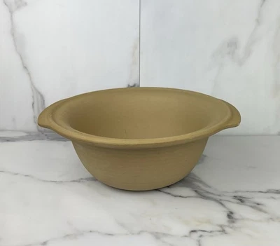 NEW The Pampered Chef Family Heritage Collection 1450 Stoneware Baking Bowl - Image 1 of 4