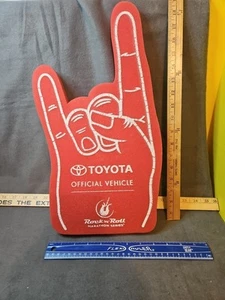 Foam Finger Rock N Roll Devil Horns TOYOTA ROCK AND ROLL MARATHON SERIES - Picture 1 of 8