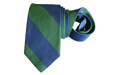 J. CORBATA HOMBRE TRIPULACIÓN VERDE/RAYAS ANCHO: 3" LARGO: 59" Foto 1 de 3