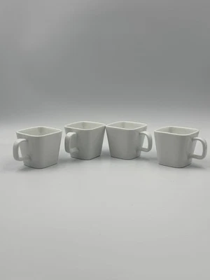 Caja y Barril Cuadrado Espresso Demitasse Porcelana Blanca 2oz. Juego de 4 tazas Foto 1 de 4