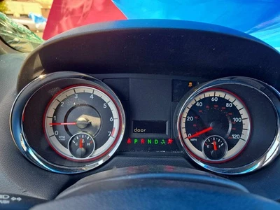 Used Speedometer Gauge fits: 2017 Dodge Caravan cluster 120 MPH w/o vehicle info - Imagem 1 de 4