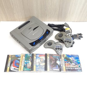 SEGA SATURN Gray Console bundle with 2 controllers & 5 Japanese games tested