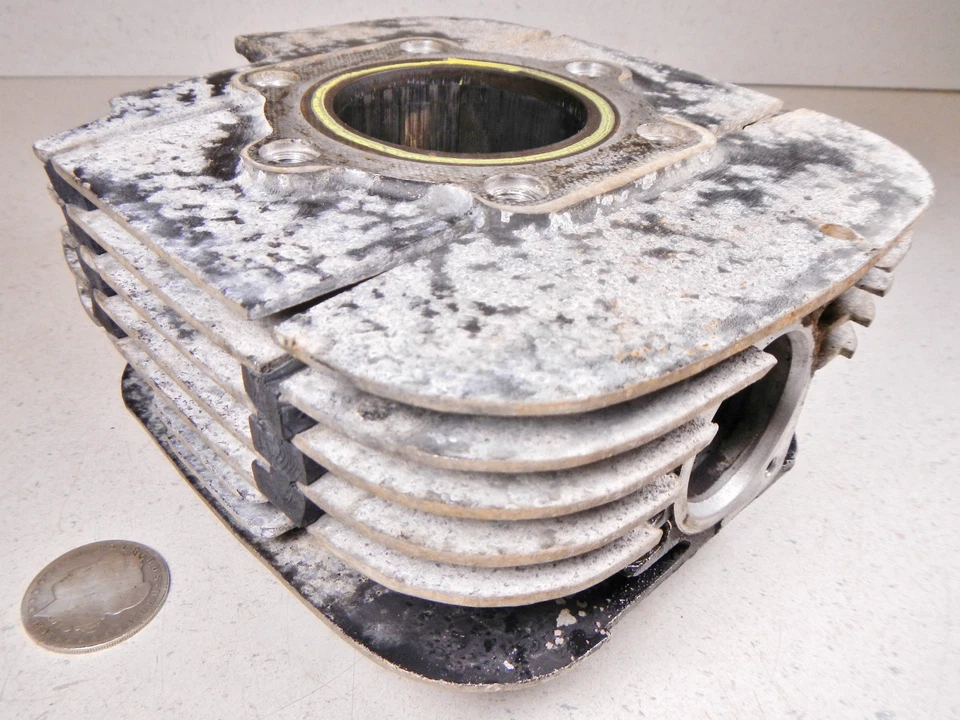 79 Suzuki DS185 DS 185 Cylinder Piston Jug - Image 1 of 4