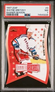 1997-98 Leaf Banner Season #3 Wayne Gretzky HOF - New York Rangers - PSA 7 - Picture 1 of 3
