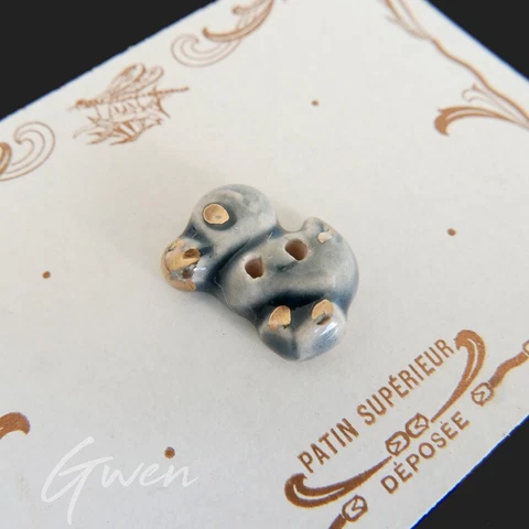 Antique French Ceramic Sewing Button Duck Grey Gold 19 mm Realistic Collector Cover