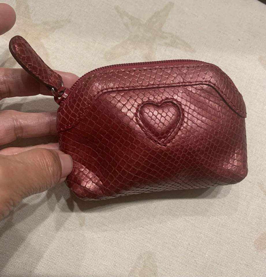 Monedero de cuero rojo con estampado animal BRIGHTON cremallera alrededor ~ ¡Lindo! Foto 1 de 4