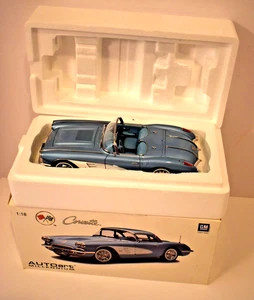 AUTOart Millenium 1958 Silver Blue Corvette Diecast - 1:18 - MIB - #71146 - Picture 1 of 10
