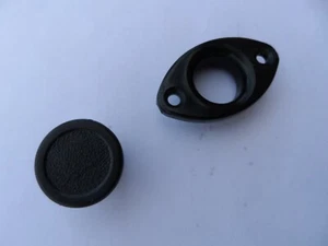 Large Deck Bush and Bung for Boat / Dinghey / Canoe / Kayak - Picture 1 of 2
