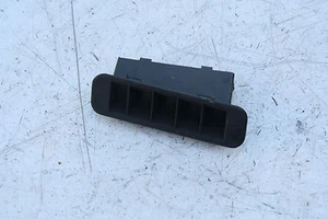 Boquilla de aire boquilla de calefacción luneta de puerta derecha 8212X1 Peugeot Boxer 230 / Jumper 230 - Imagen 1 de 3