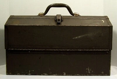 Caja de herramientas estilo voladizo Kennedy 1017, 4 niveles, metal, bloqueable, hecha en EE. UU. Foto 1 de 4