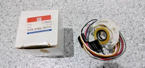 64-66 C2 Corvette Steering Column Turn Signal Switch w/o T/T-GM#910821/D6202-NOS - Picture 1 of 7