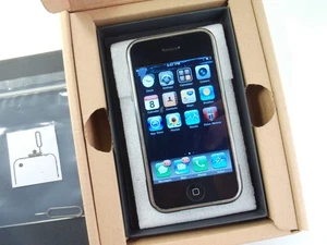 Apple iPhone 2g 8gb 1st Generation A1203 & Black Slim Box - Rare 2007 - Picture 1 of 24
