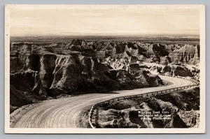 Postcard Winding Road Thru Badlands South Dakota Unposted - Picture 1 of 2