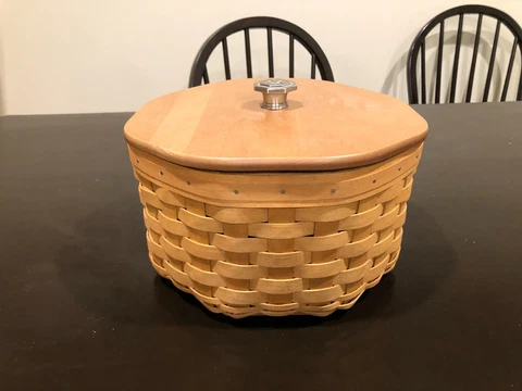 Pre Own 2005 Longaberger basket combo Dealers Choice Bunco Poker chips complete Cover