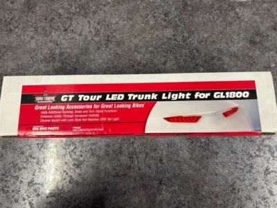 Show Chrome - 52-927 - GT Tour Trunk Lights - Image 1 of 3