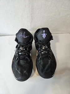 Size 10.5 - Nike Kyrie Infinity 8 Black Metallic Silver - Picture 1 of 10