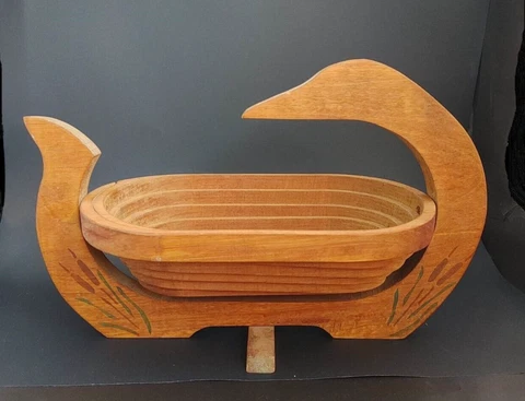Duck Collapsible Wood Spiral Cut Basket Fruit Bowl Trivet w/ Duck Accent 14.75" Cover