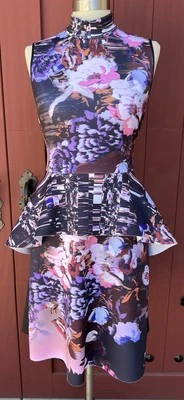 Vestido ceñido al cuerpo de neopreno floral Clover Canyon sin mangas talla mediana Foto 1 de 4