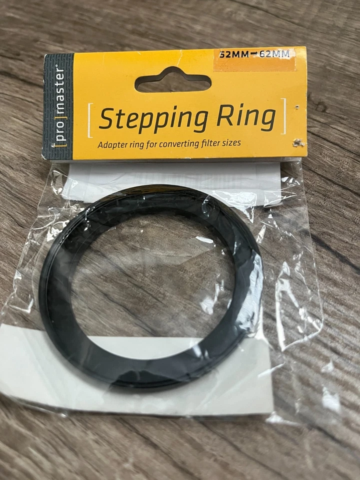 Pro Master Camera Stepping ring 52mm-62mm - Image 1 of 1