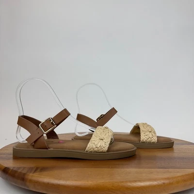New NWOB Girls Big Kids Steve Madden Thea Brown Strappy Sandals Size 2 Y - Image 1 of 4