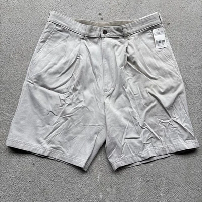 Woolrich Shorts Mens 34 NWT Khaki 100% Cotton Casual Outdoor Hiking Camp Pleated - Image 1 of 4