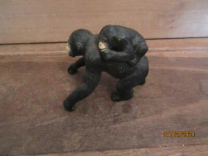 AAA EARLY LEARNING CENTRE ELC CHIMPANZEE WILDLIFE ZOO JUNGLE MUM BABY PLAYFIGURE - Picture 1 of 9