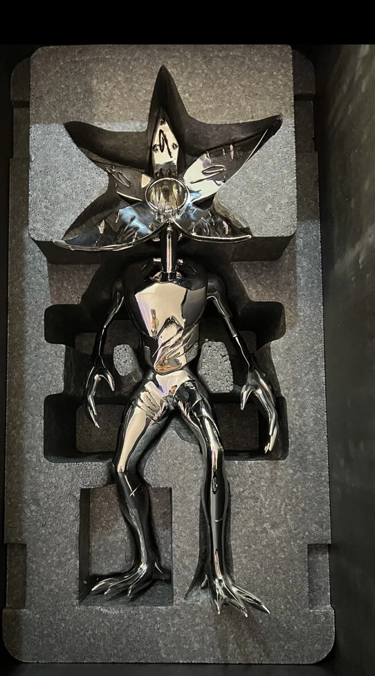 Futura Laboratories In Designer & Urban Vinyl Action Figures for