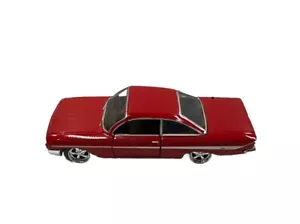Fast & Furious 8 Dom's 1961 Chevy Impala auto pressofusa Jada Toys 5 pollici F8 1/32 - Foto 1 di 3
