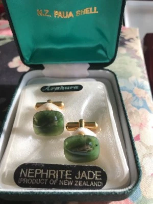 Vintage Koha Nephrite Jade Cuff Links New Zealand 1979 New In Case  - image 1 of 4