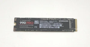 Samsung 990 Pro 4TB M.2 SSD MZ-V9P4T0 Excellent - Picture 1 of 5