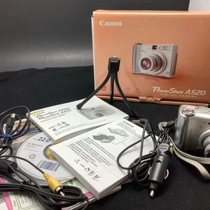 Canon PowerShot A520 Digitalkamera 4.0MP silber getestet & Kameraständer - Bild 1 von 12