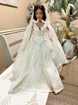 "Muñeca Disney Blancanieves y los siete enanitos 85 aniversario edición limitada 17""" Foto 1 de 4