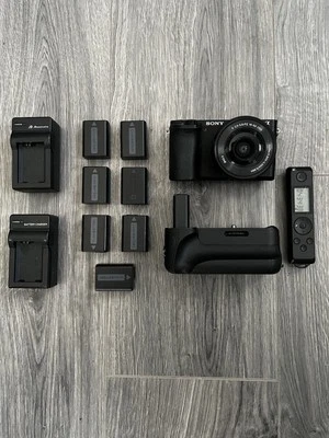 Cámara digital Sony Alpha A6500 24,2 MP (Kit con lente zoom eléctrico de 16-50 mm) Foto 1 de 2